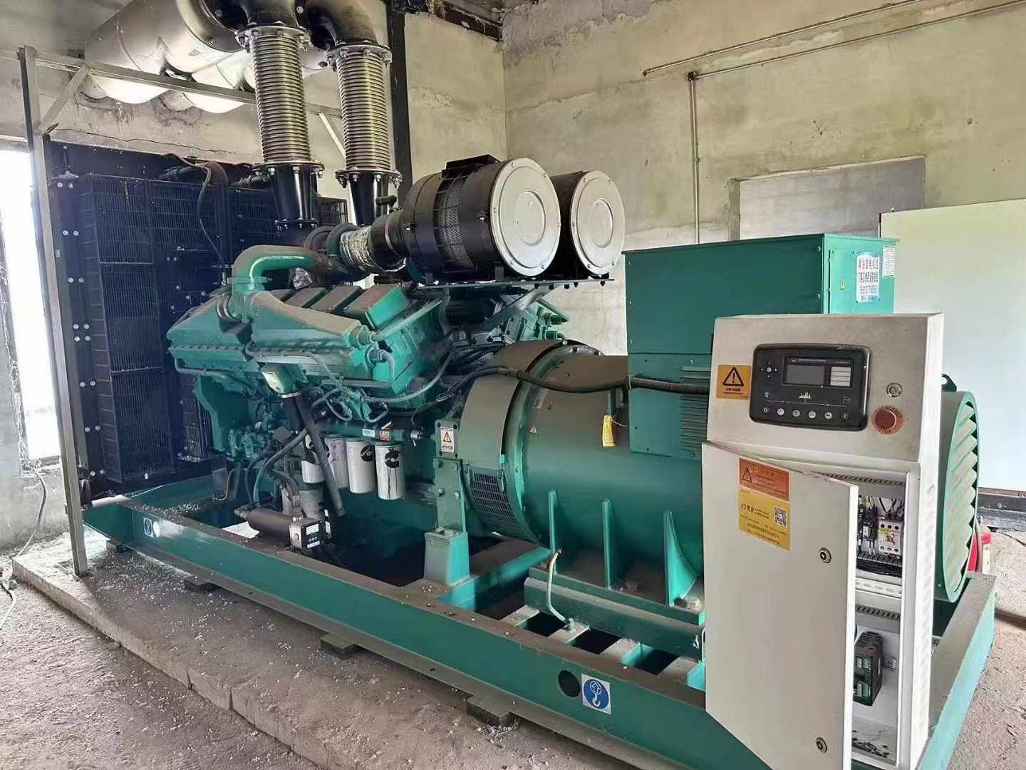 迎泽无功补偿装置的性能评估需要考虑哪些因素？